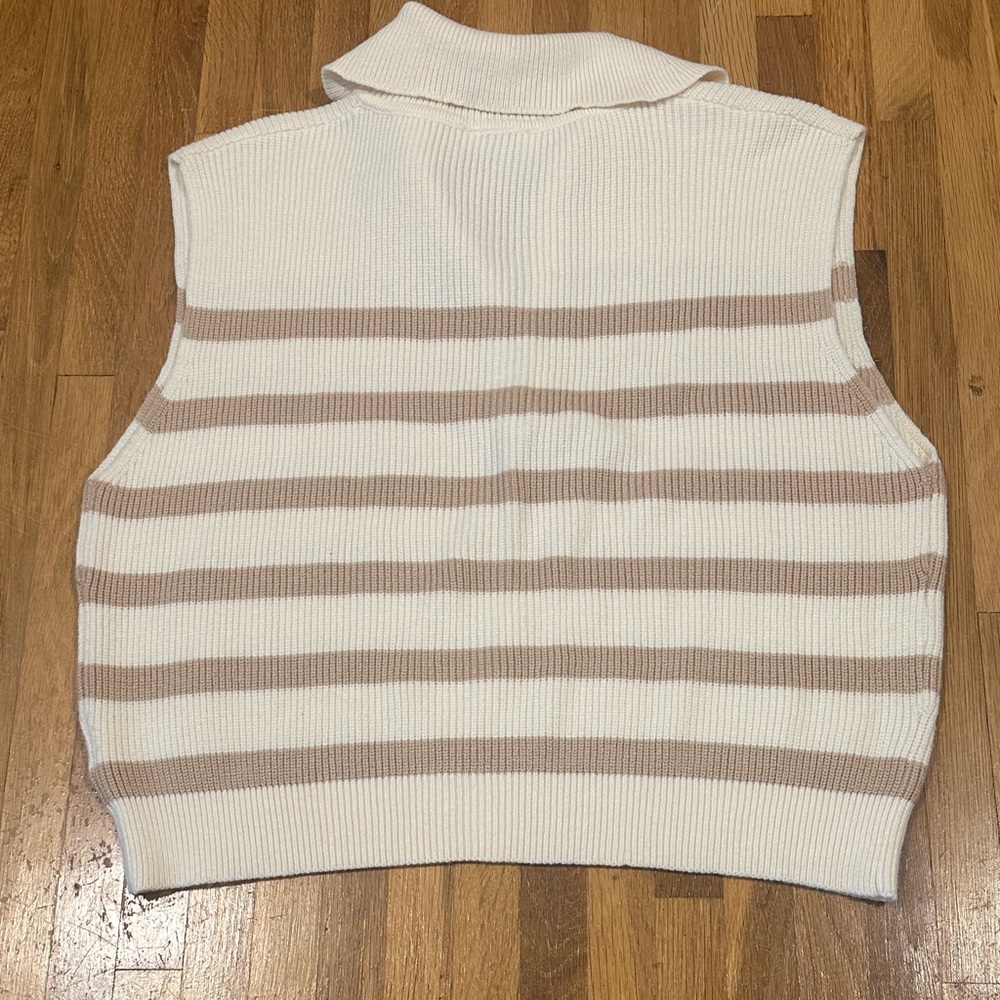 *last chance* Double Zero | Women’s Striped Sleeveless Zip-Up Sweater Vest - Picture 8 of 11